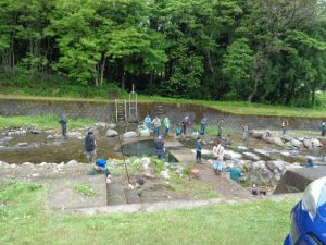 投稿についてもっと詳しく 千曲川漁協：2025年5月25日(日) 宇原川にて、組合つり親睦会と草刈りの実施のご報告