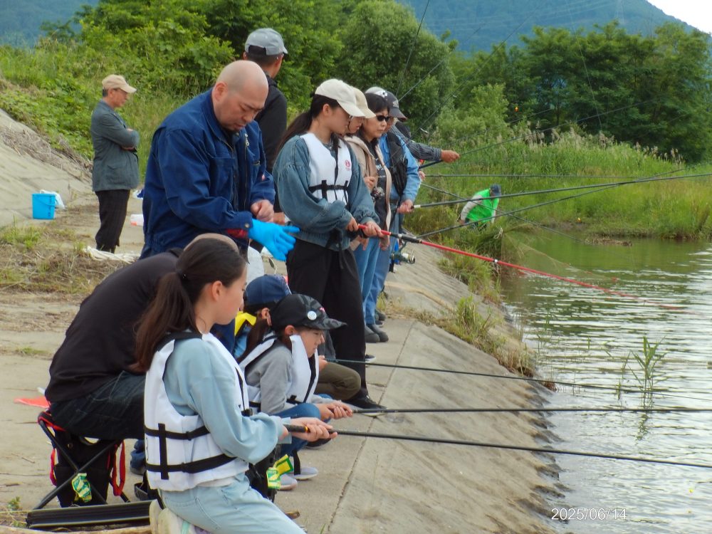 投稿についてもっと詳しく 更埴漁協：2025年6月14日（土）”小中学生のニジマス釣大会”実施のご報告